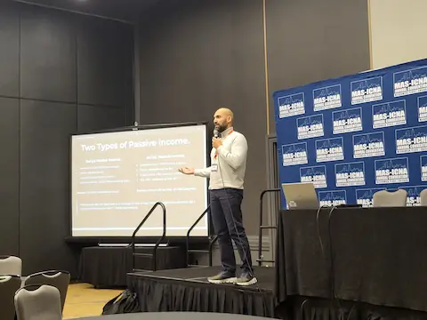 Ayubi co-founder speaking