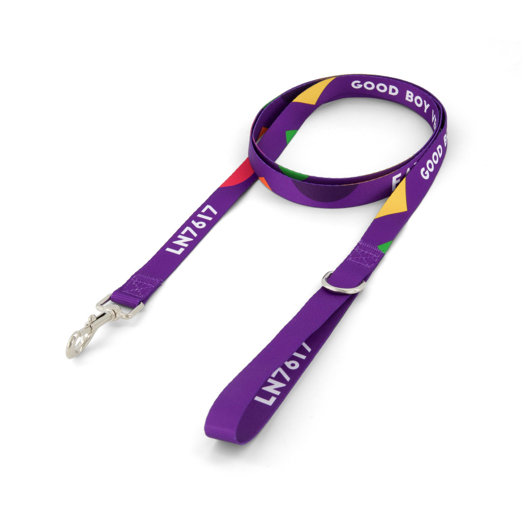 Dog leash captured with precise composition for e-commerce and marketing use