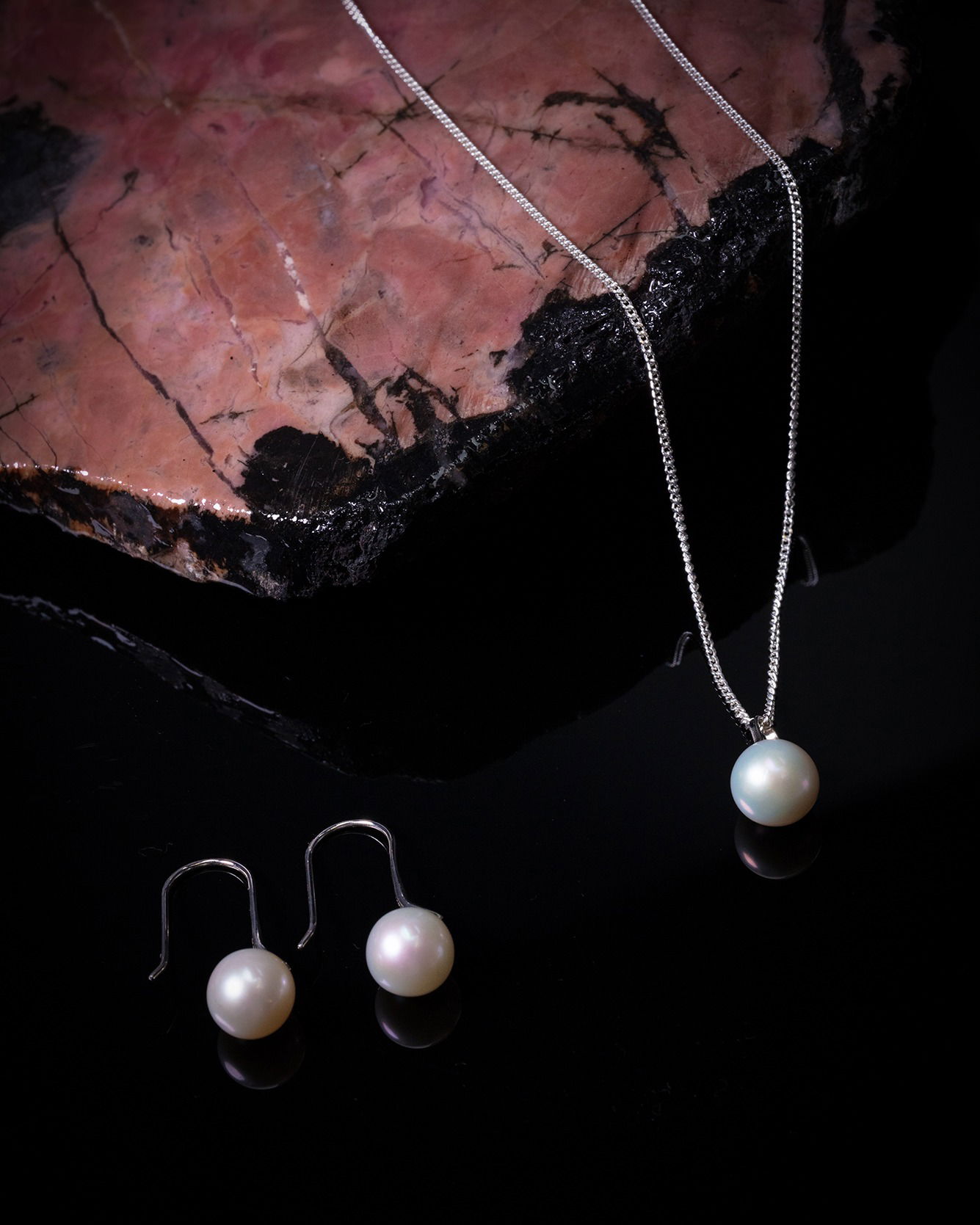 Creative photography jewellery