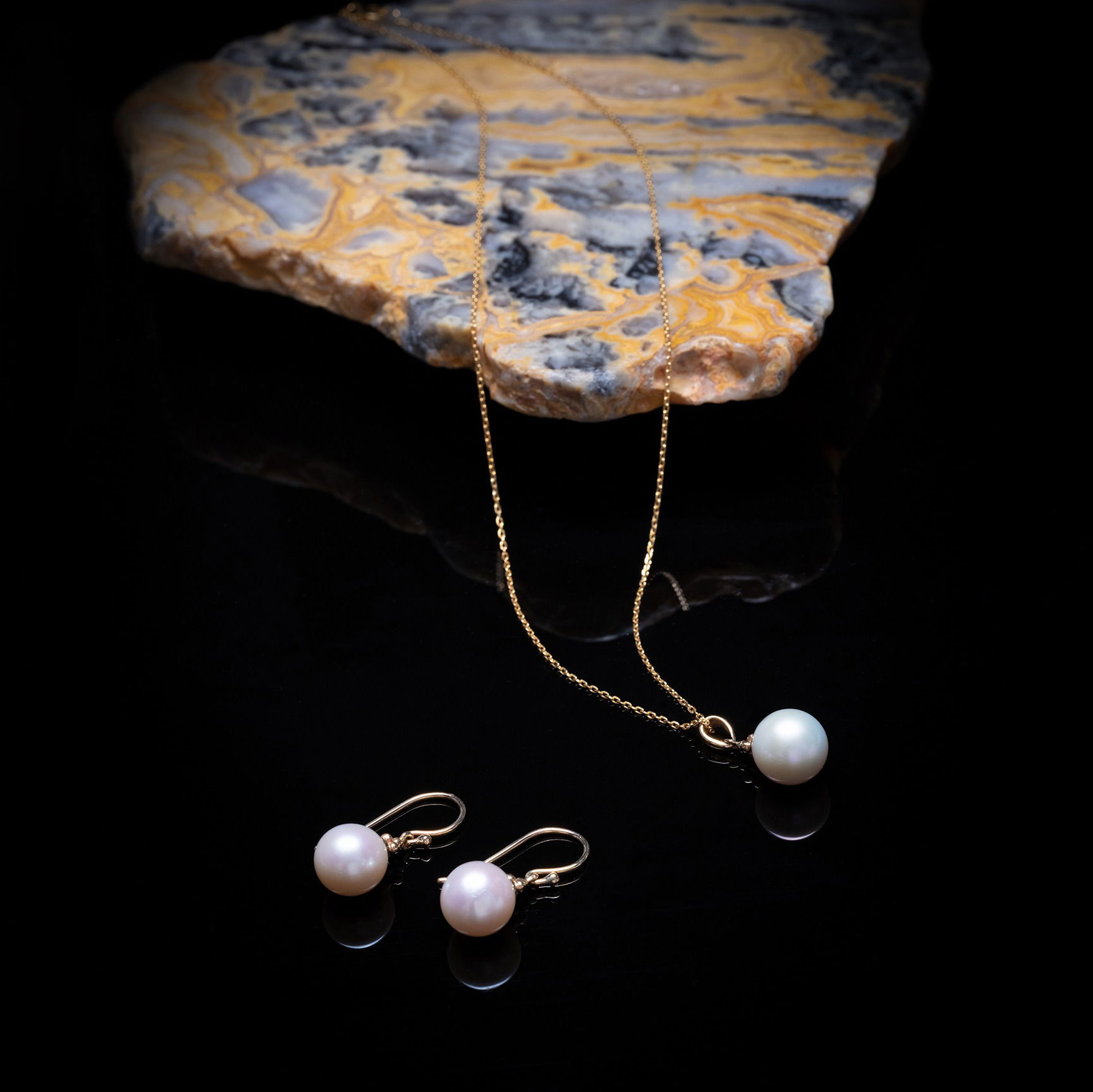 Creative photography jewellery